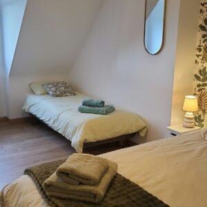 gite bretagne chambre fleurie